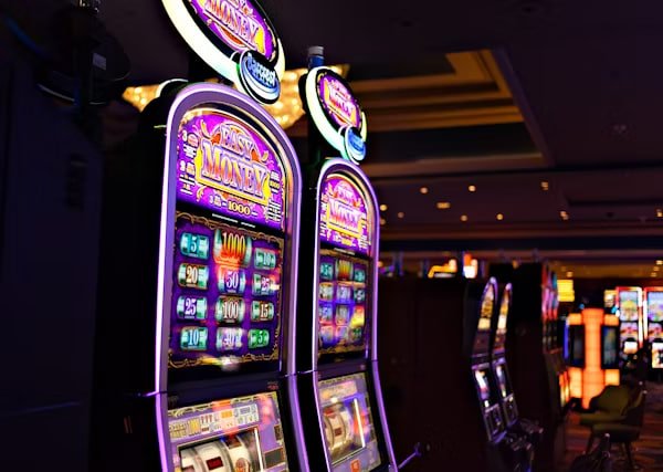 Fast-paced crash game rounds with multiplier betting on 465bd